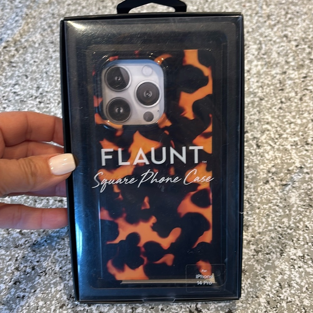 FLAUNT square iPhone 14 Pro case